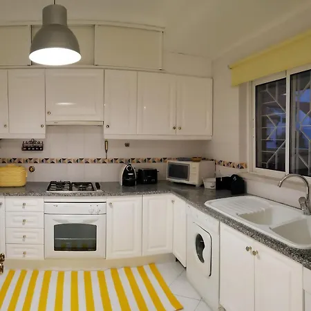 Marina Apartment *